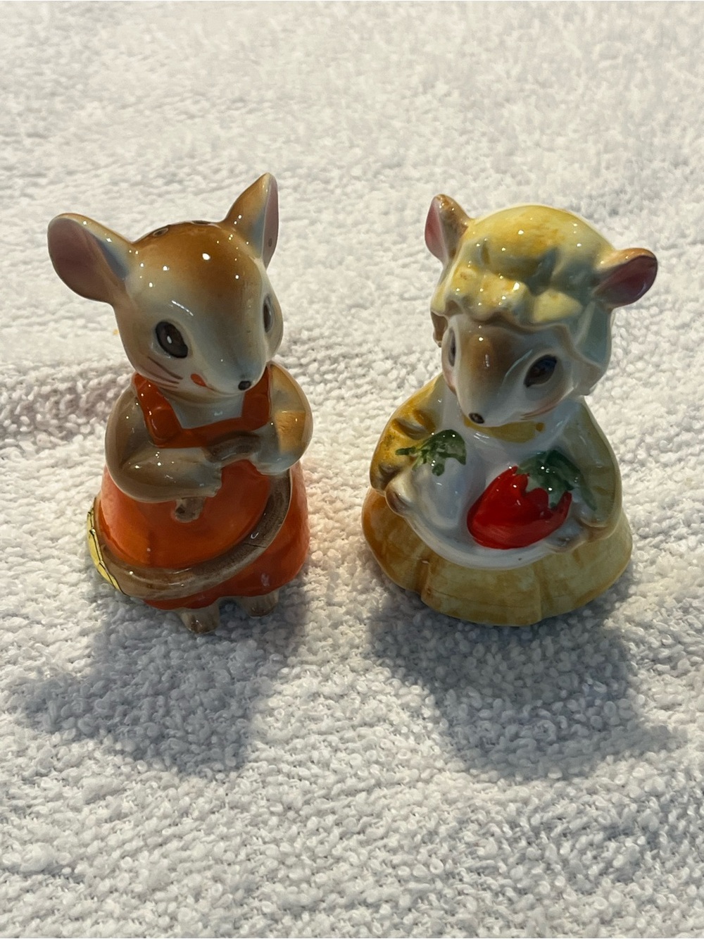 Ceramic Mouse Figurine Pair in Orange and Yellow